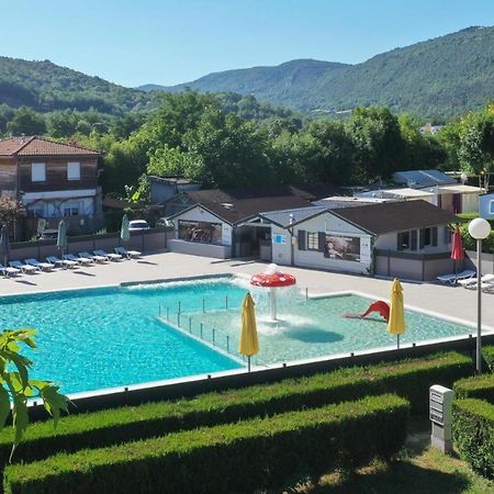 Mobil-Home Du Lac De Foix Exterior photo
